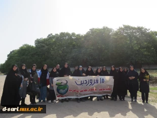 همایش پیاده روی به مناسبت‌ بزرگداشت هفته سلامت در آموزشکده دختران ساری

 7